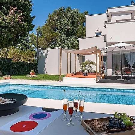 Holiday home Blue